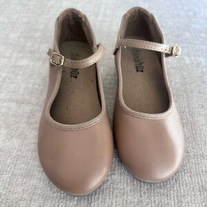 Danshuz Tan Tap Shoes